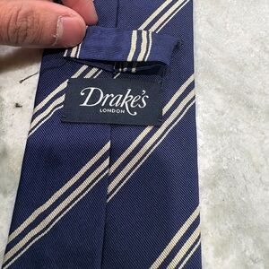 Drake's London Blue and Gold Striped Tie - READ